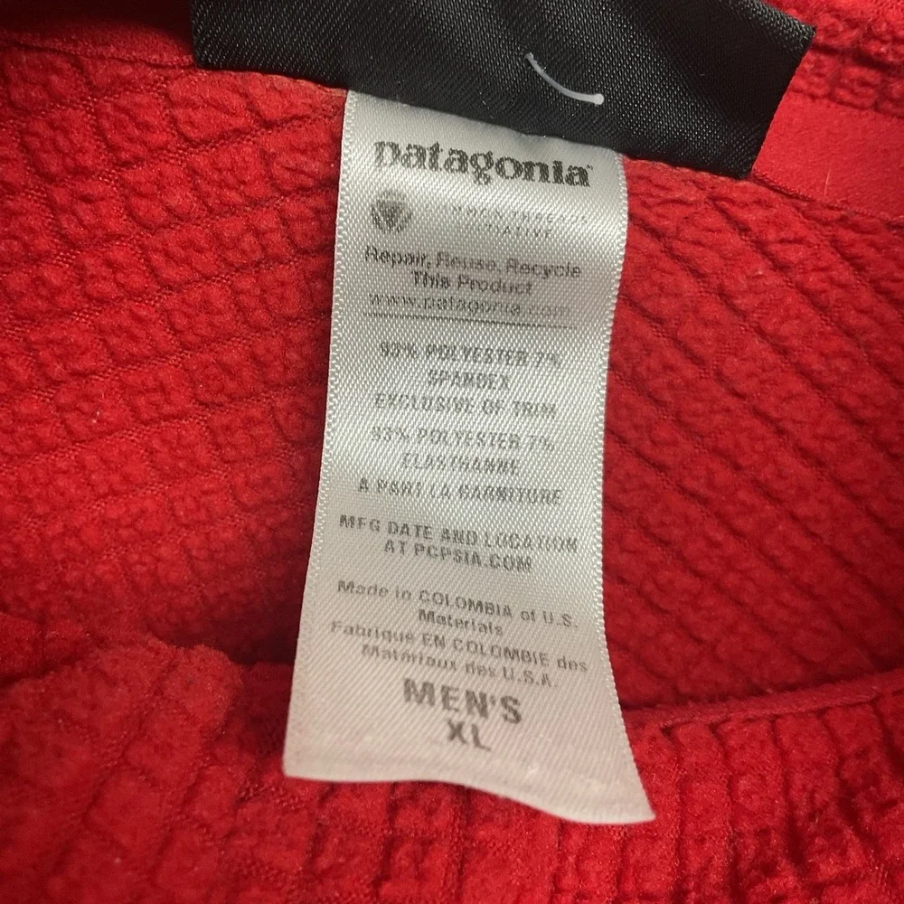 Patagonia Men's R1 Pullover 1/4 Zip Fleece Base Layer Sweater Red‎ Size XL